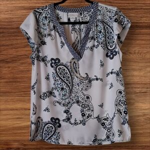 Liz Claiborne V-Neck Paisley Blouse